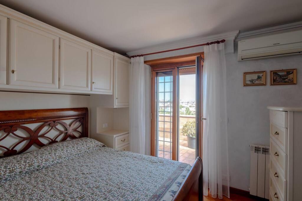 Attico Per Quattro Persone Sulla Nomentana, Wi-Fi, Aria Condizionata Appartement Rome Buitenkant foto