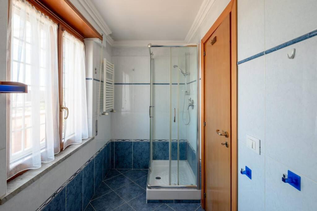 Attico Per Quattro Persone Sulla Nomentana, Wi-Fi, Aria Condizionata Appartement Rome Buitenkant foto