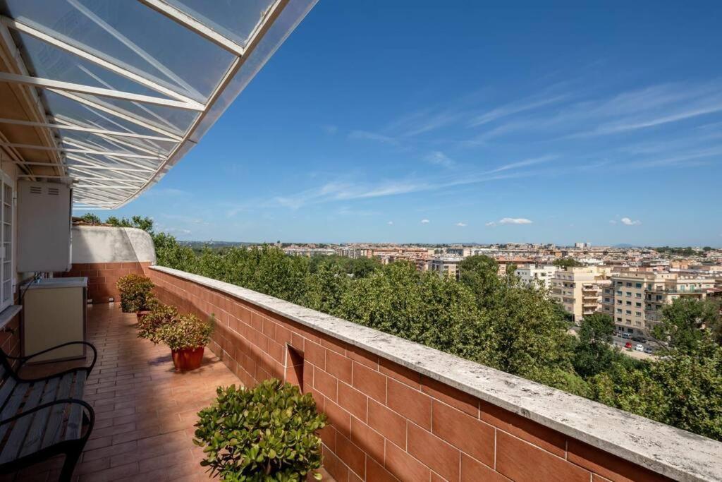 Attico Per Quattro Persone Sulla Nomentana, Wi-Fi, Aria Condizionata Appartement Rome Buitenkant foto
