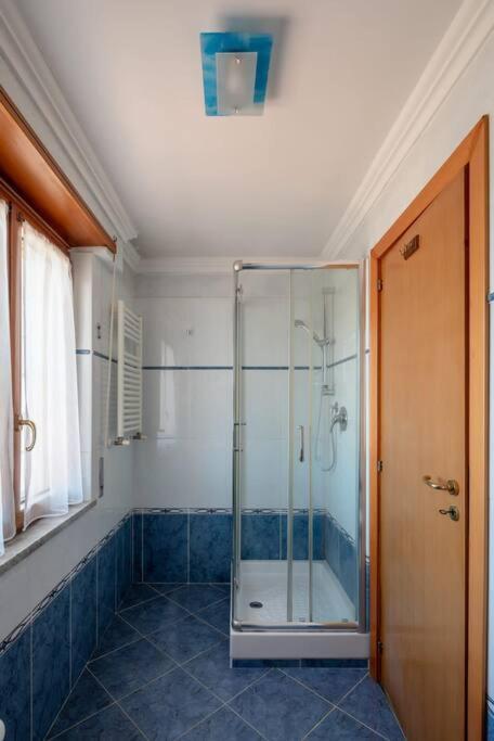 Attico Per Quattro Persone Sulla Nomentana, Wi-Fi, Aria Condizionata Appartement Rome Buitenkant foto