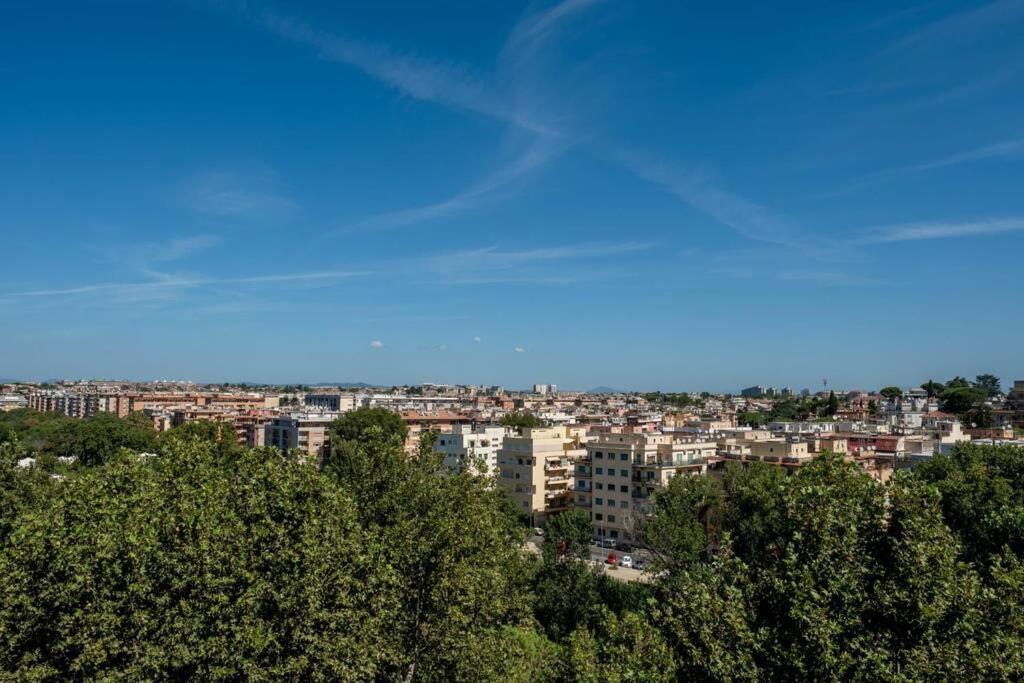 Attico Per Quattro Persone Sulla Nomentana, Wi-Fi, Aria Condizionata Appartement Rome Buitenkant foto