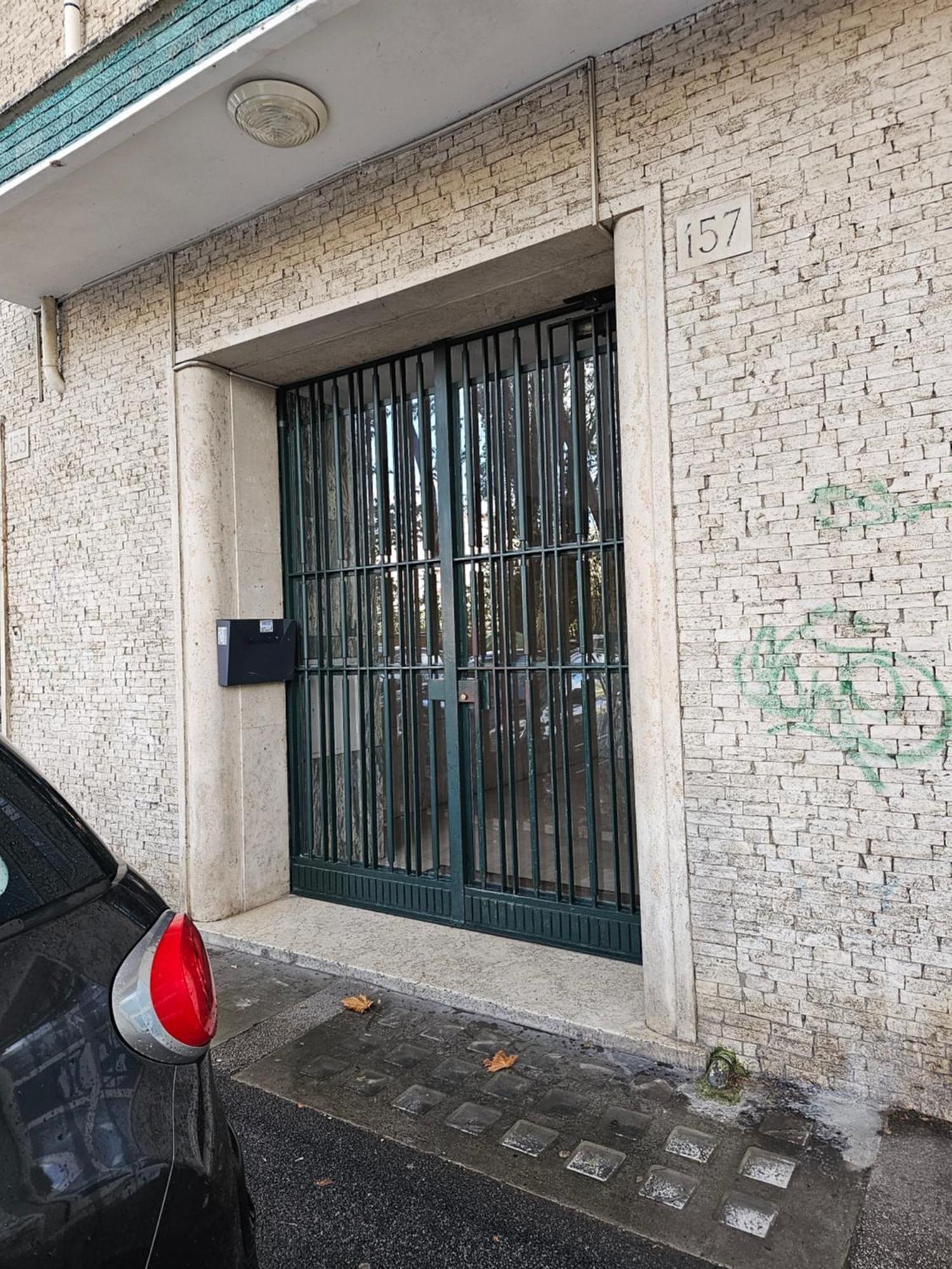 Attico Per Quattro Persone Sulla Nomentana, Wi-Fi, Aria Condizionata Appartement Rome Buitenkant foto